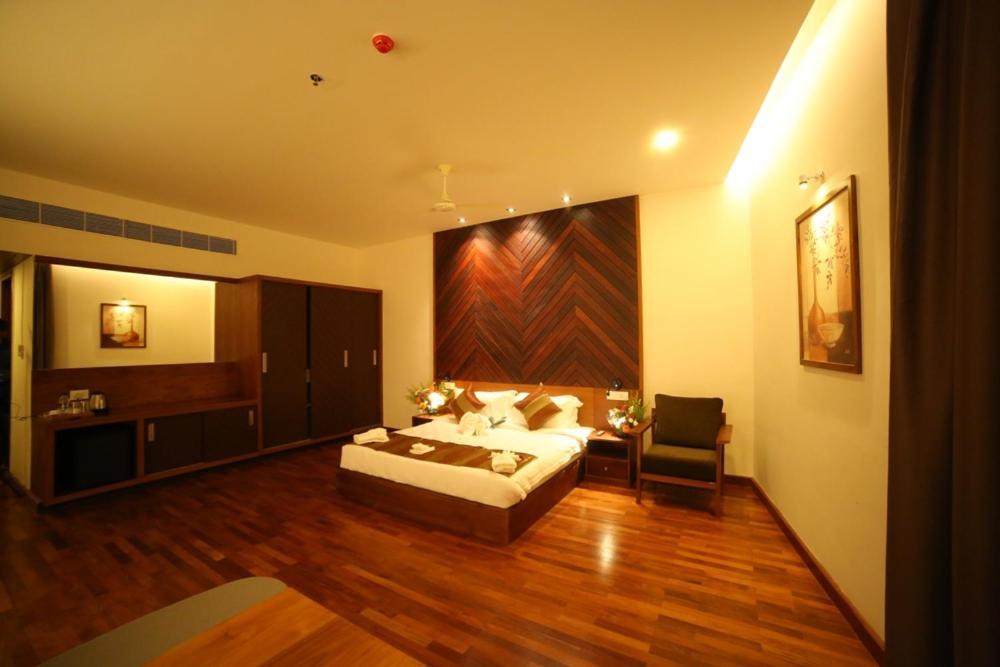 Woodies Bleisure Hotel 코지코드 외부 사진